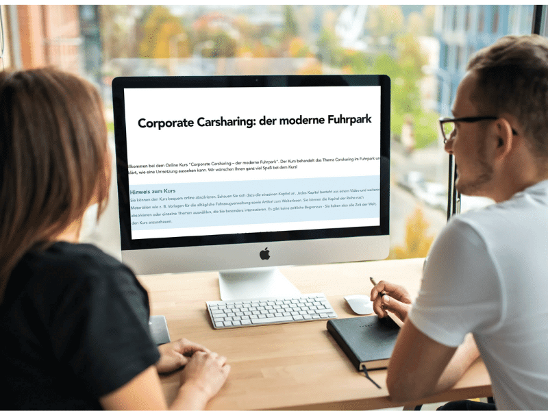 Carsharing Kurs auf Computer geöffnet